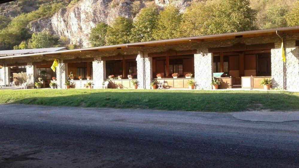 Agriturismo San Giuliano Dei Fratelli Giai Суза Екстер'єр фото