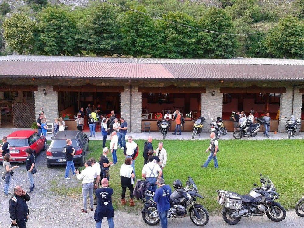 Agriturismo San Giuliano Dei Fratelli Giai Суза Екстер'єр фото