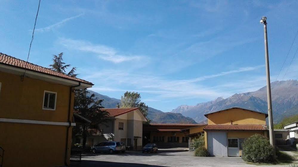 Agriturismo San Giuliano Dei Fratelli Giai Суза Екстер'єр фото