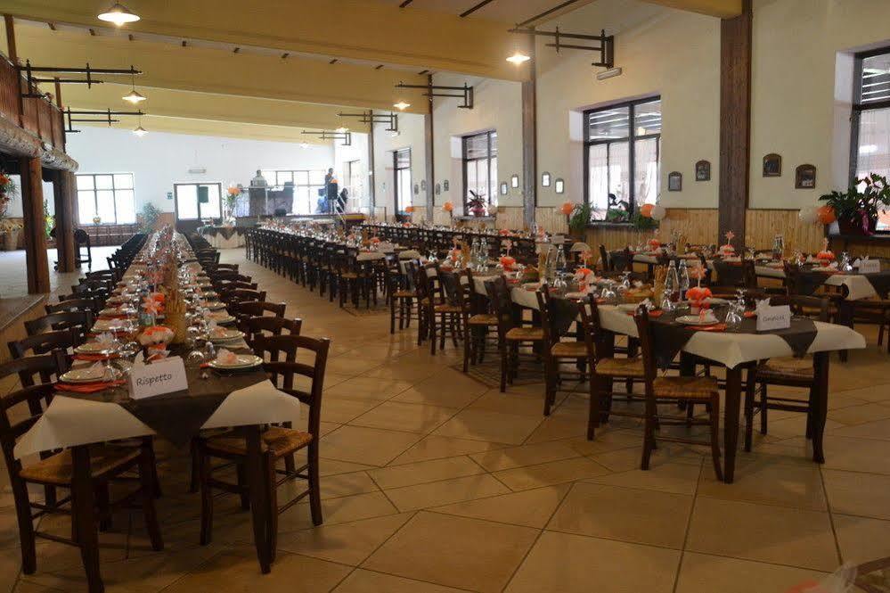 Agriturismo San Giuliano Dei Fratelli Giai Суза Екстер'єр фото