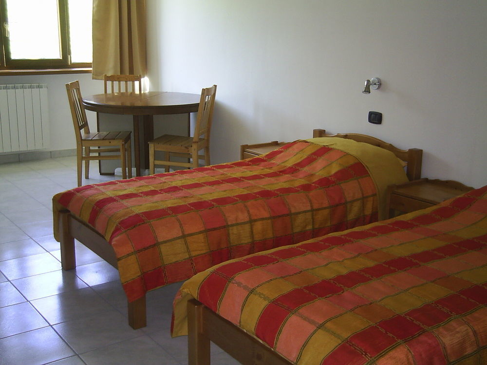 Agriturismo San Giuliano Dei Fratelli Giai Суза Екстер'єр фото