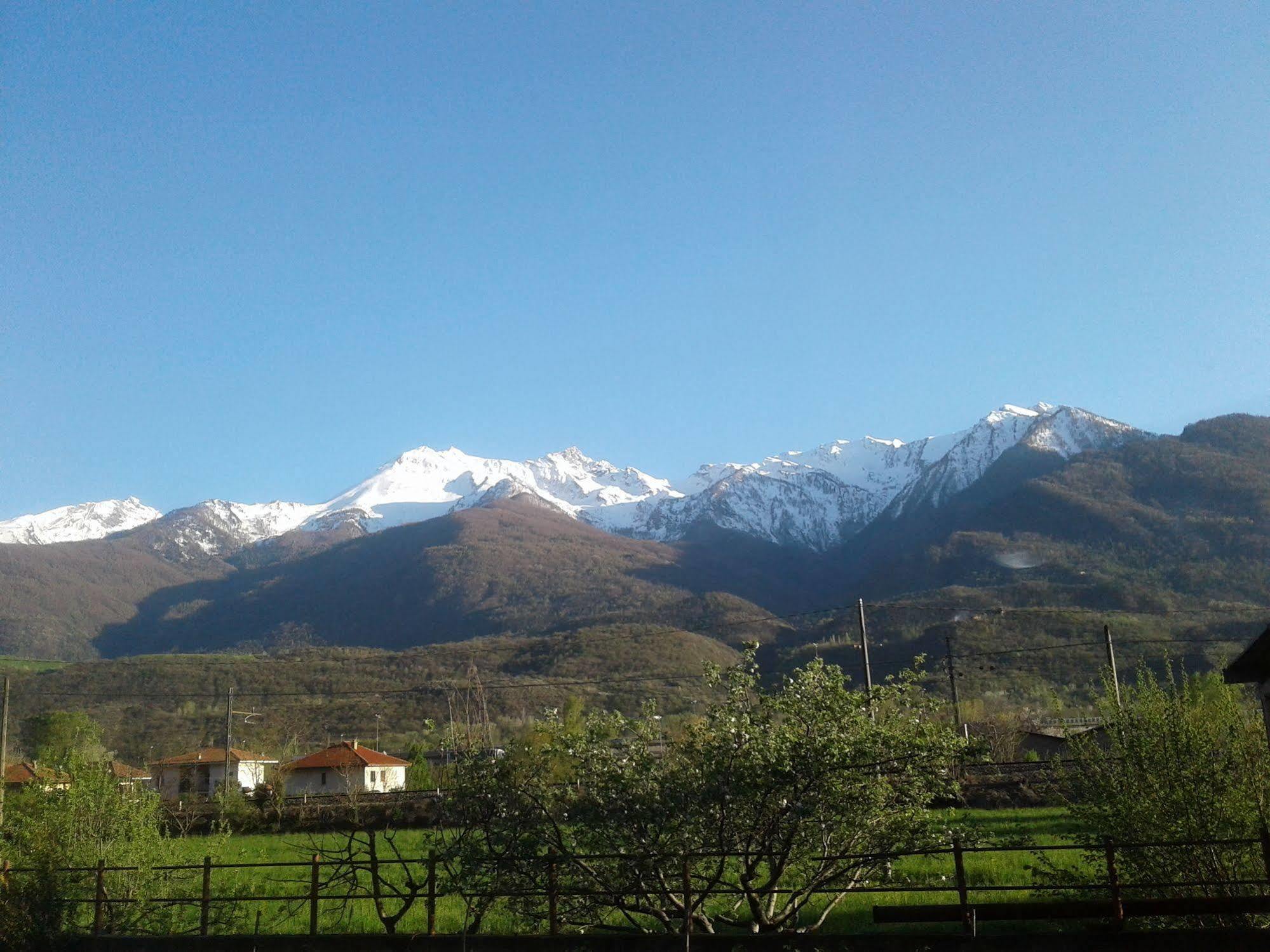 Agriturismo San Giuliano Dei Fratelli Giai Суза Екстер'єр фото